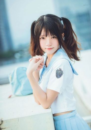 漂亮的妈妈现场完整版_720完整视频观看